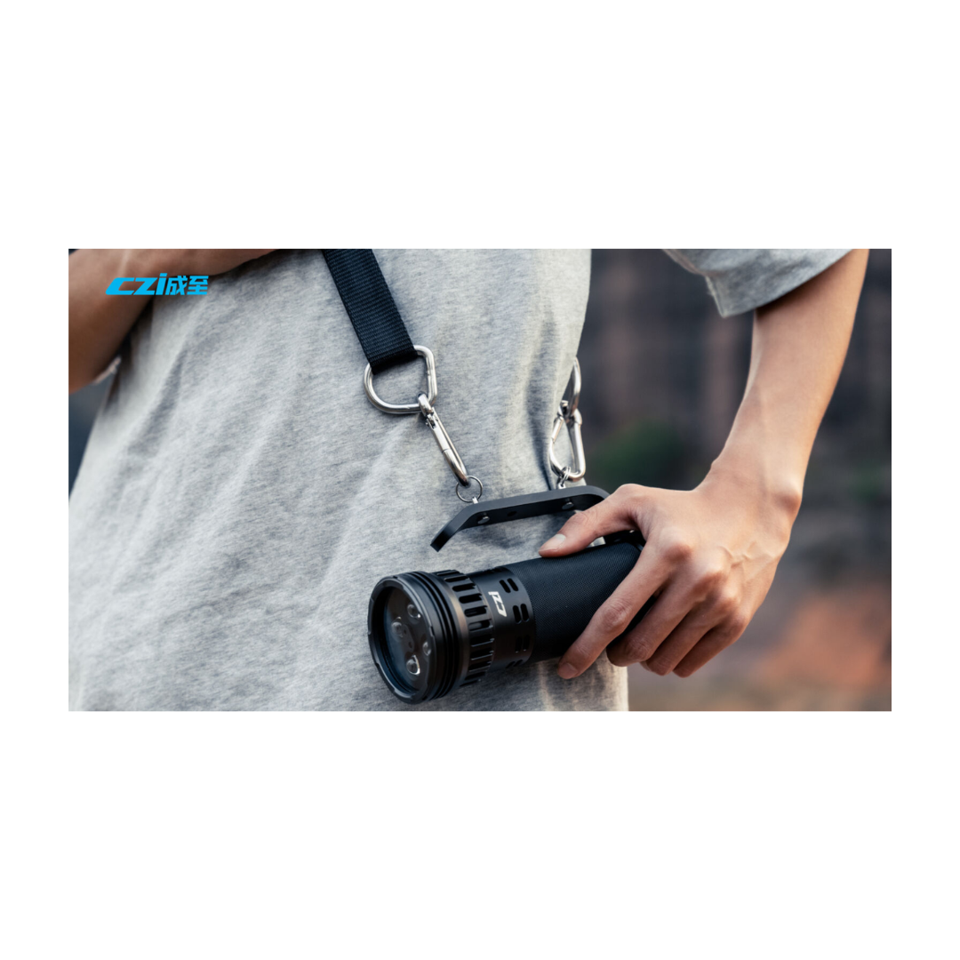 CZI MT100 High-Power Handheld Searchlight