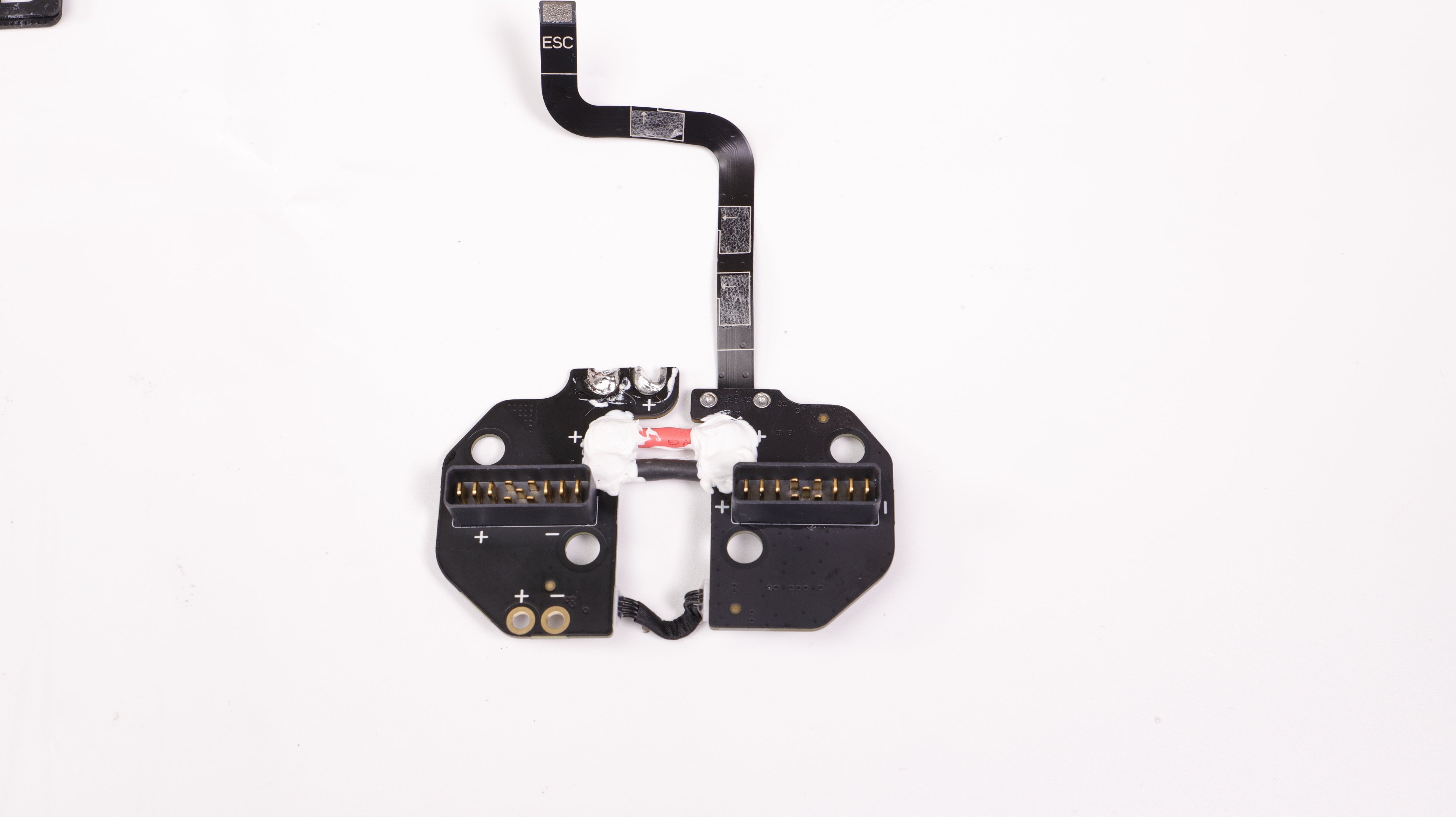 Module de carte de port de batterie Matrice série 30